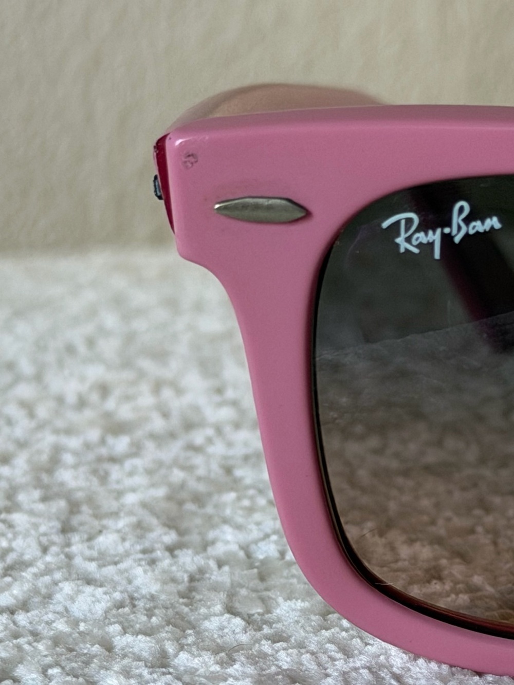 Matte Pink Ray-Ban Wayfarer Sunglasses - Picture 12 of 14